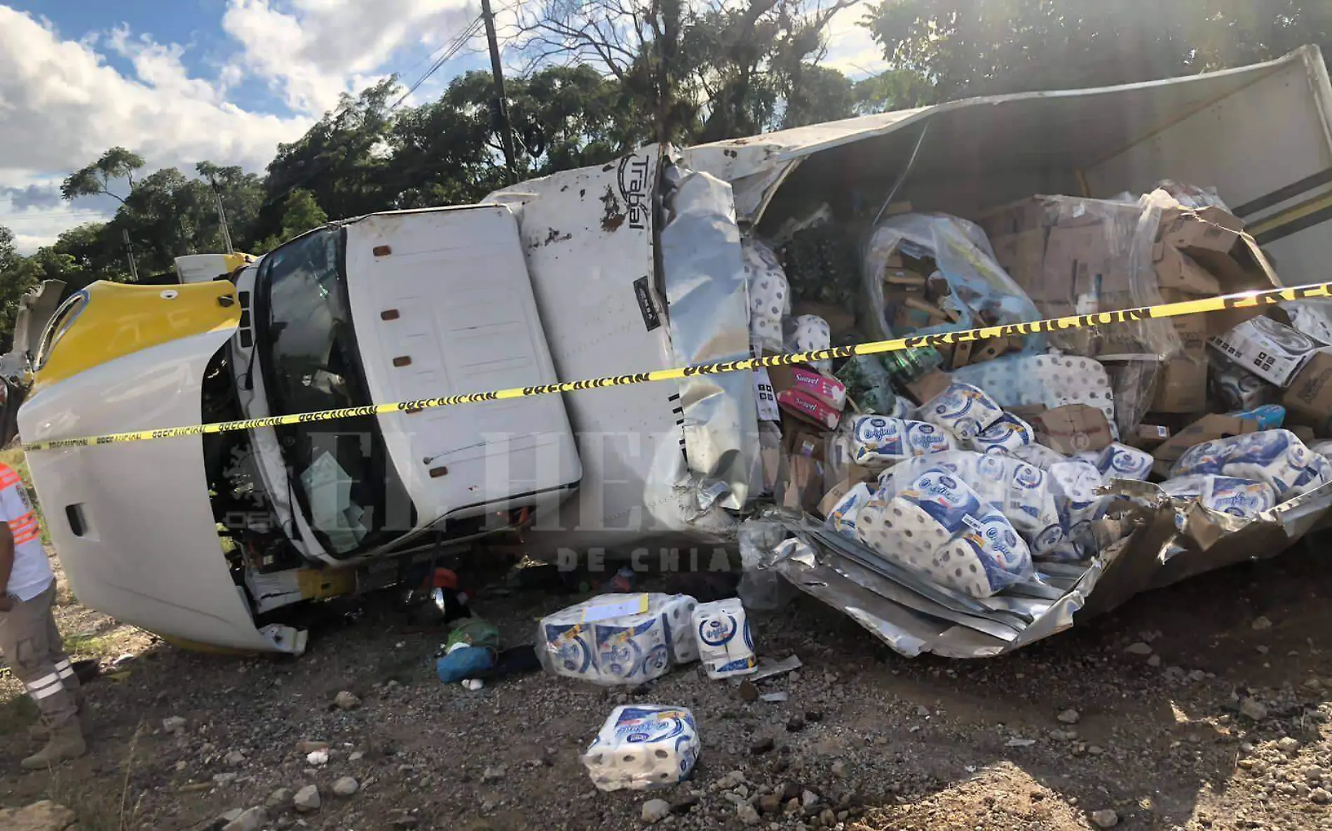 Accidente en la carretera Ocozocoautla - Tuxtla (5)